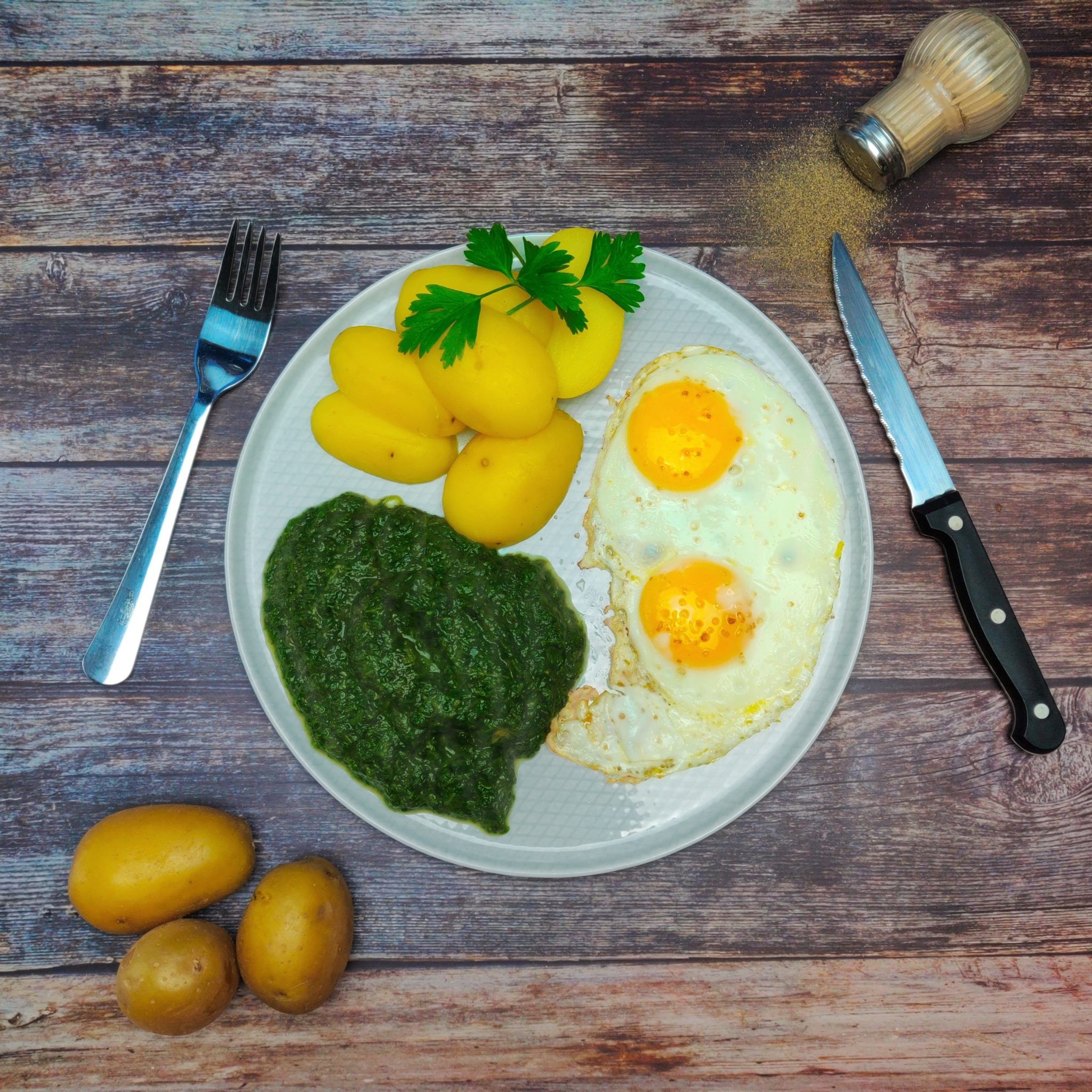 Spinat, Kartoffel und Ei - Foodziska